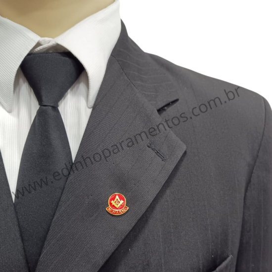 Pin Mestre Harmonia Vermelho
